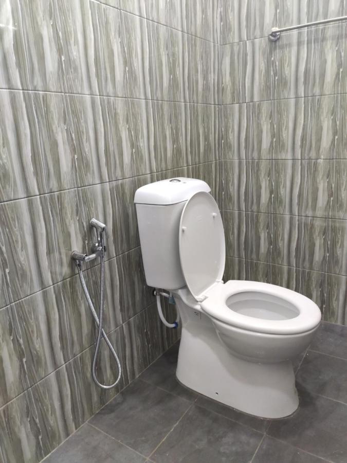 Villa Private Pool Cassa Dinies, Wifi , Bbq,10 Pax Rantau Panjang Exterior foto