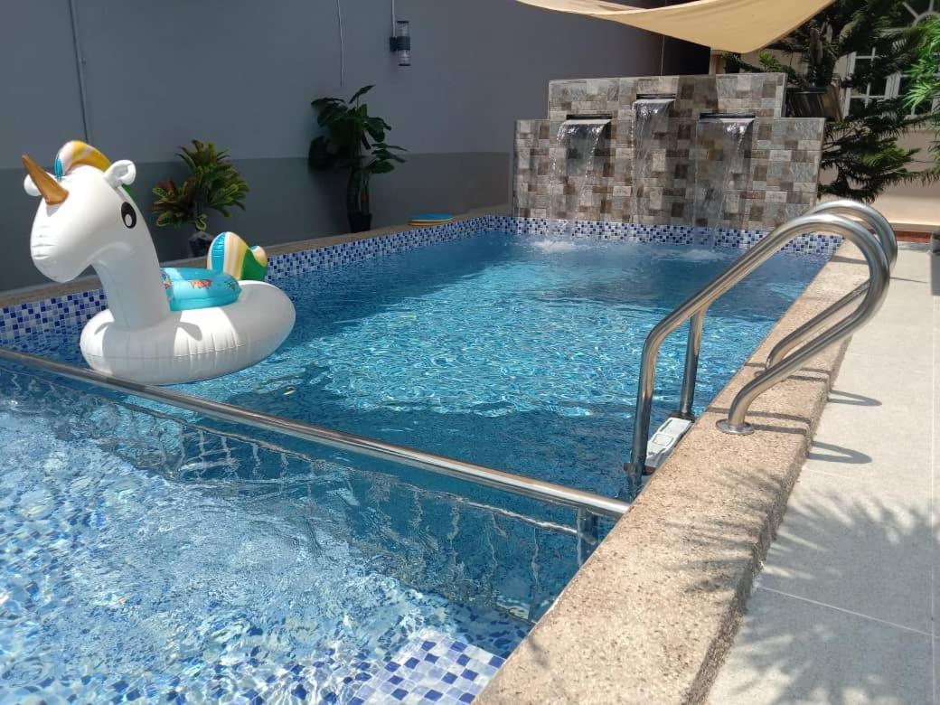 Villa Private Pool Cassa Dinies, Wifi , Bbq,10 Pax Rantau Panjang Exterior foto